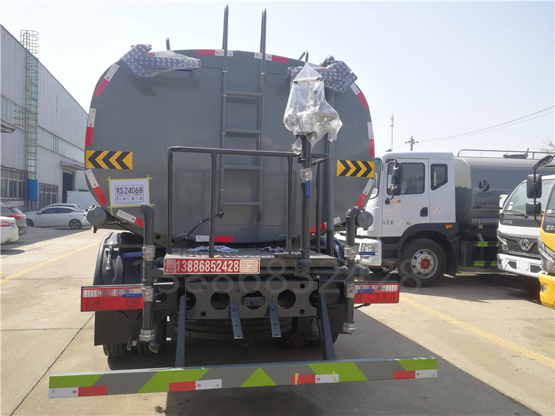 ����ӯͨ��܇�|�L(f��ng)�։m܇�r(ji��)��