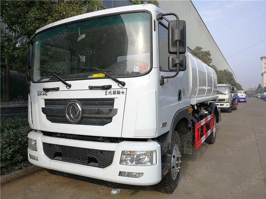 湖北盈通汽車10噸灑