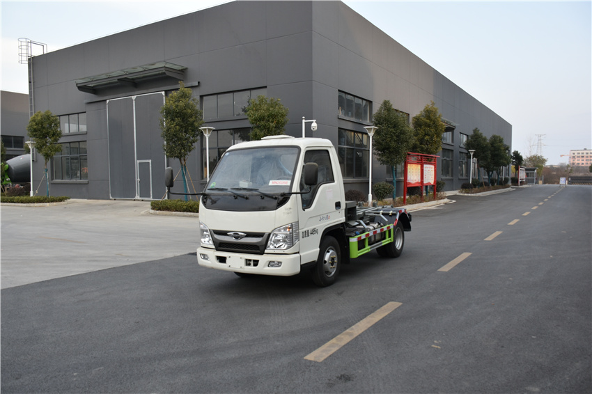 福田時代鉤臂式垃圾車|CLT5040ZXXBJ6型車廂可卸式垃圾車