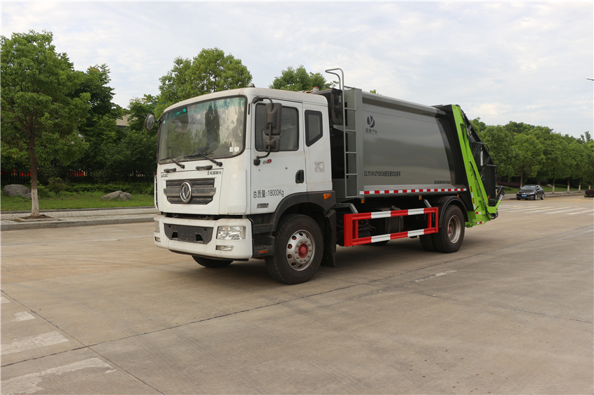 東風多利卡D9壓縮垃圾車|CLT5181ZYSEQ6型壓縮式垃圾車