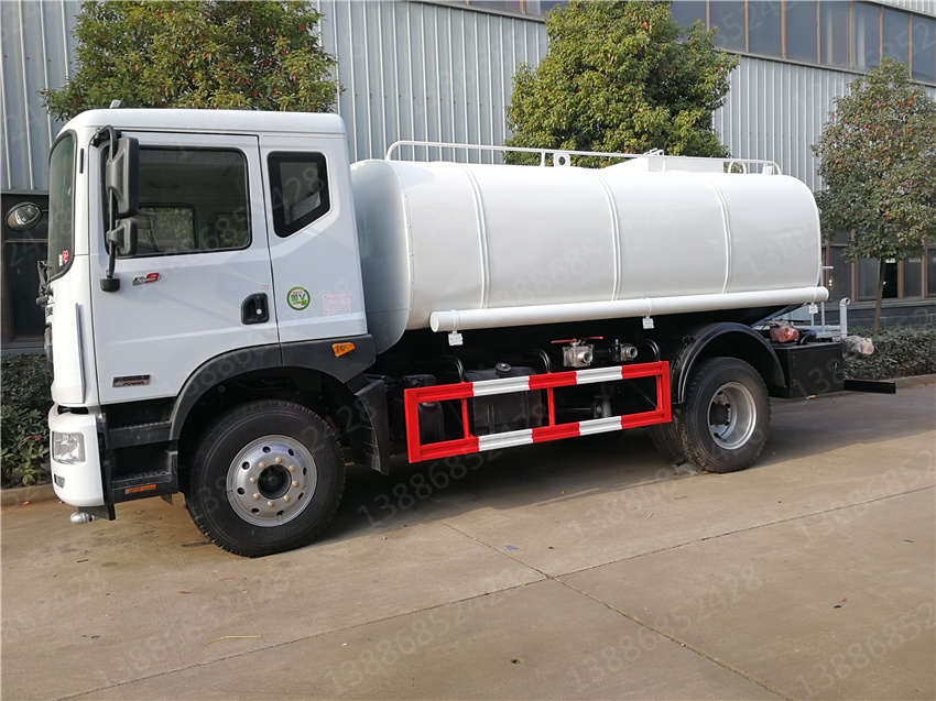 湖北盈通汽車江蘇多功能抑塵車價格