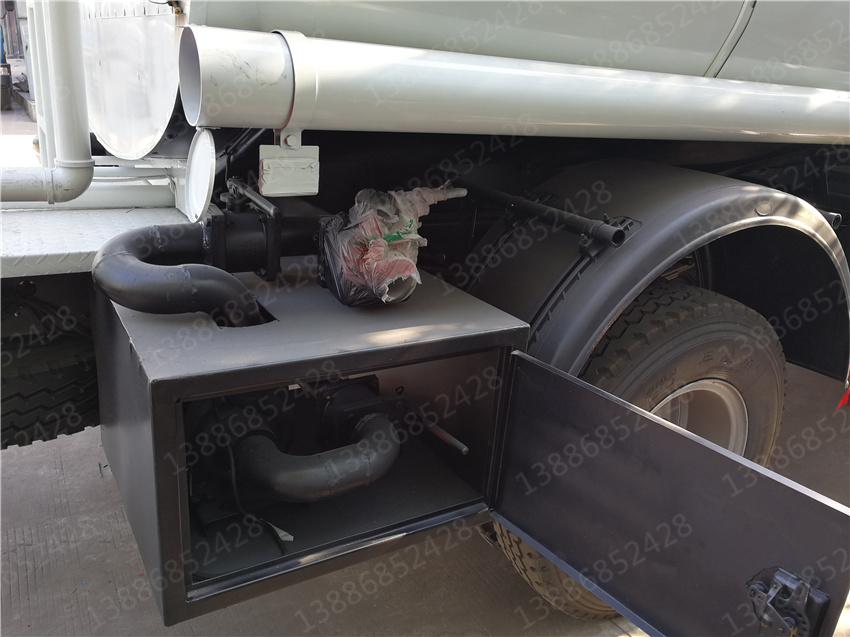 湖北盈通汽車(chē)藍(lán)牌灑配件多少錢(qián)