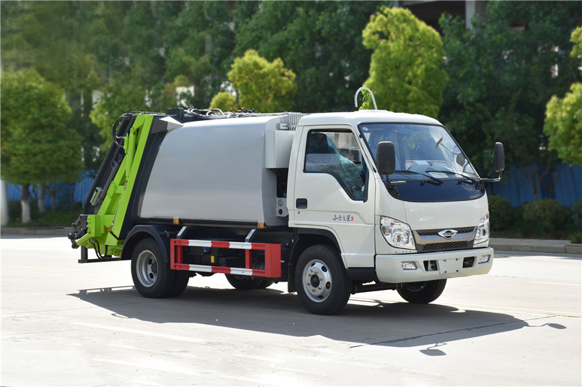 藍牌福田時代6方壓縮垃圾車|CLT5040ZYSBJ6型壓縮式垃圾車